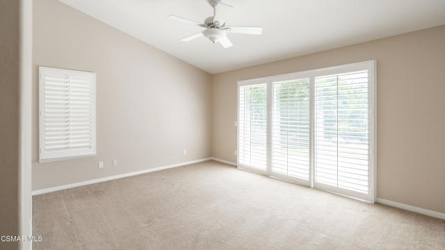 2210 Rutland Place, Thousand Oaks CA: https://media.crmls.org/mediaz/cc9a0deb-d225-49bb-9c3b-2011b2eefb36.jpg