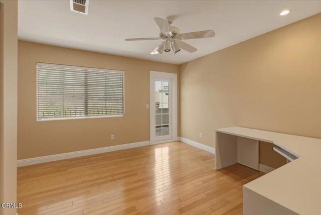 Detail Gallery Image 12 of 27 For 1048 Larry Ct, Newbury Park,  CA 91320 - 3 Beds | 2/1 Baths