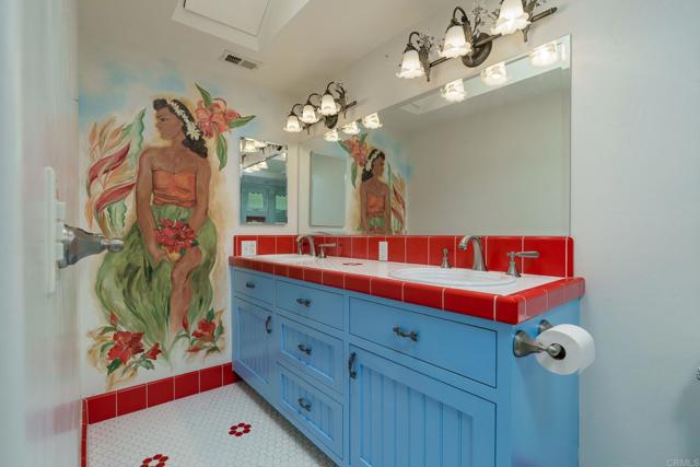 Detail Gallery Image 26 of 64 For 398 Aliso St, Ventura,  CA 93001 - 4 Beds | 3/1 Baths