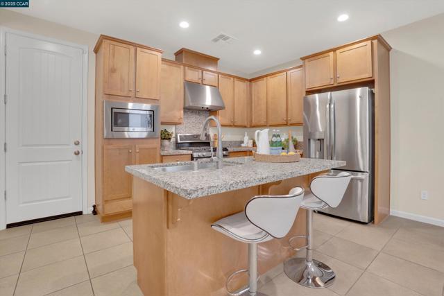 1734 Catalina Ct, Livermore CA: https://media.crmls.org/mediaz/cc9c4b82-744f-4dbd-b938-7abb8d1a36c3.jpg