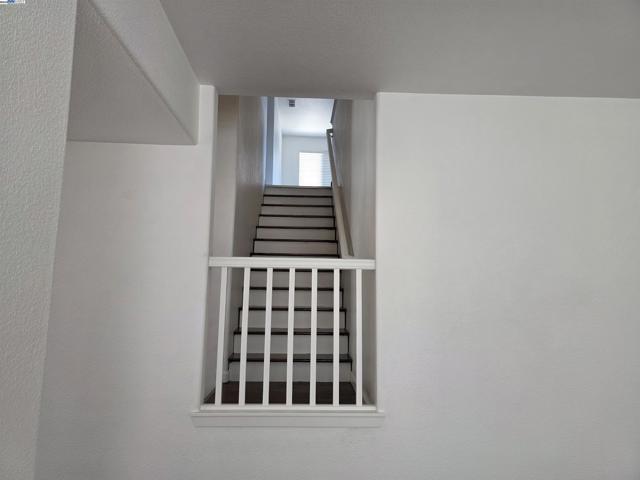 1906 Wilson Ct, Antioch CA: https://media.crmls.org/mediaz/cc9d99b3-85d4-4541-9f60-2c98540abb66.jpg