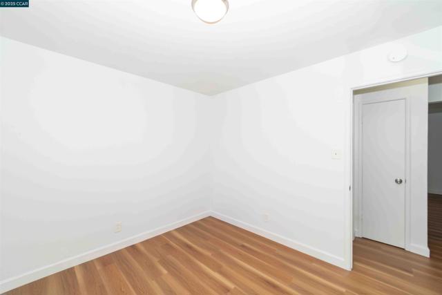 1700 Market Ave, San Pablo CA: https://media.crmls.org/mediaz/cc9ed27a-fdcc-4192-8656-b295d3926ace.jpg