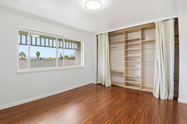 3375 Norton Way, Pleasanton CA: https://media.crmls.org/mediaz/cca05d72-d649-4b5f-8d43-d107f401fa19.jpg