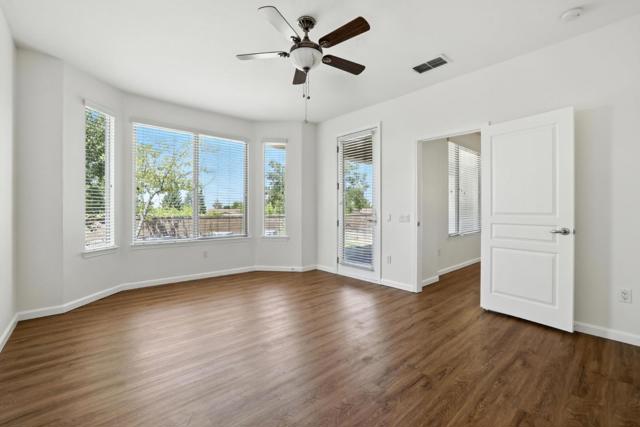 1826 Grand Pheasant Lane, Lincoln CA: https://media.crmls.org/mediaz/cca25f05-0be7-4e21-bb46-dea34462495f.jpg