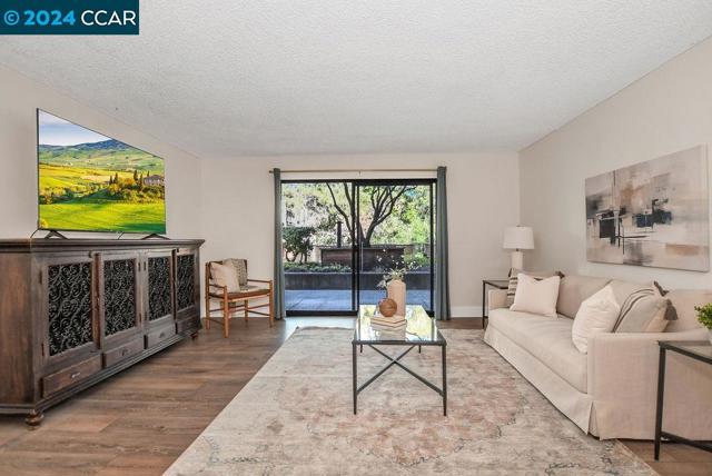 490 N Civic Drive, Walnut Creek CA: https://media.crmls.org/mediaz/cca26770-edc1-48b1-bb92-0ed45a543322.jpg