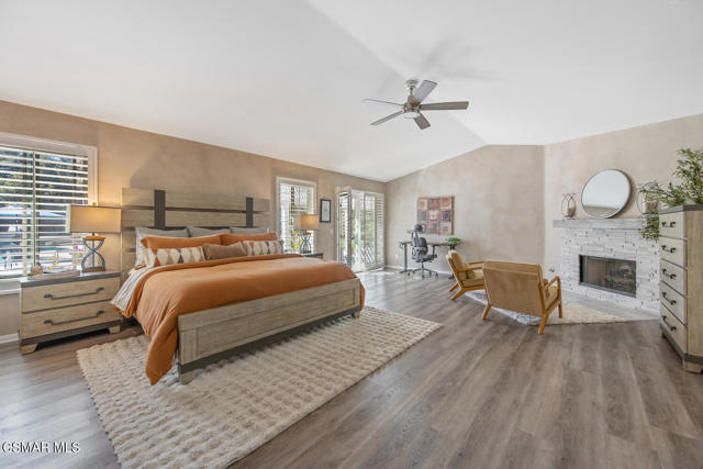 Image 27 of 69 For 4900 Kilburn Court