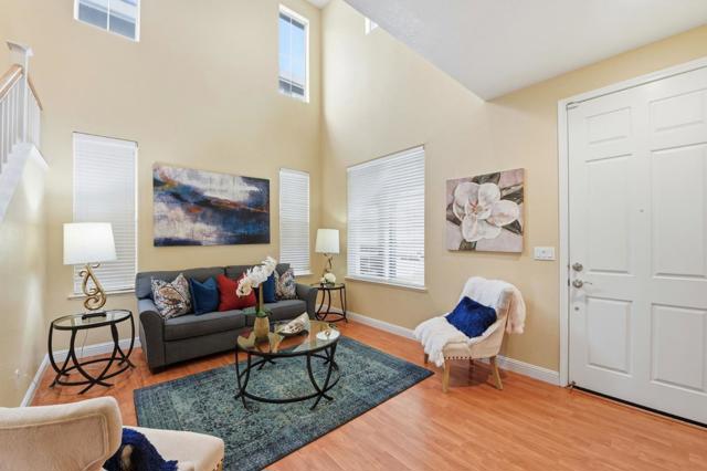 2979 Stallion Way, San Jose CA: https://media.crmls.org/mediaz/cca32843-45a7-45d5-98f0-3e2aee59d480.jpg