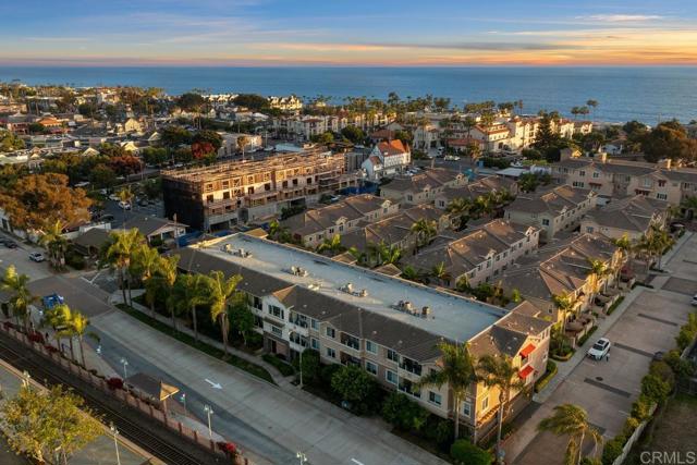 2778 Carlsbad Boulevard, Carlsbad CA: https://media.crmls.org/mediaz/cca35857-a66a-48d9-b0a0-e76e865a712c.jpg