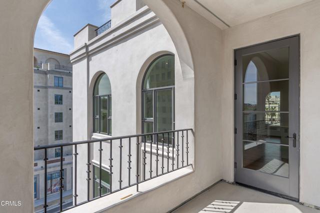 Detail Gallery Image 17 of 18 For 533 E Union St #201,  Pasadena,  CA 91101 - 3 Beds | 3/1 Baths