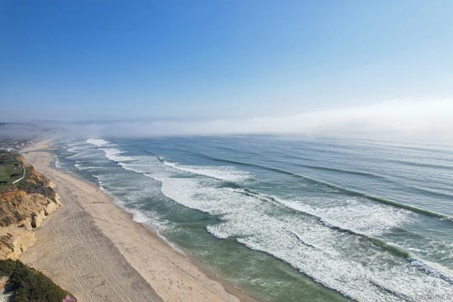 872 S Sierra Ave, Solana Beach CA: https://media.crmls.org/mediaz/cca43da7-1aab-4f93-9085-4fec250fa171.jpg