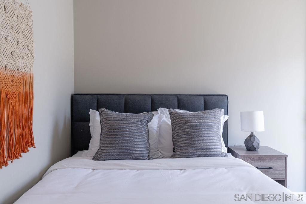 847 Beryl St - photo 6