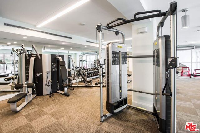 12760 Millennium Drive, Los Angeles CA: https://media.crmls.org/mediaz/cca76c97-7fb6-4e78-90a7-8e53bcccb048.jpg