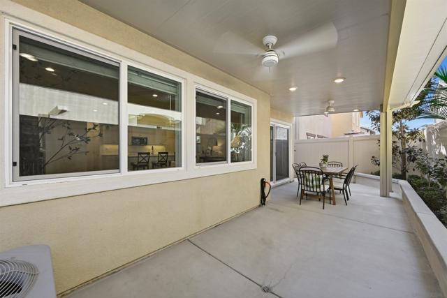 5616 Daybreak Way, Bonsall CA: https://media.crmls.org/mediaz/cca94048-1133-4647-8db6-e356d6eb7458.jpg