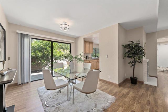 1623 Fruitwood Court, San Jose CA: https://media.crmls.org/mediaz/ccaaeb32-8837-494e-851b-336588ba9003.jpg