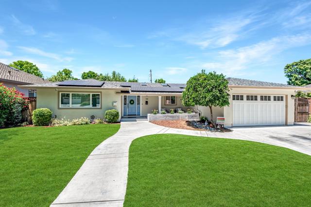 1151 Doralee Way, San Jose CA: https://media.crmls.org/mediaz/ccab0991-8e2d-41a2-b233-4cd67fe0fc55.jpg