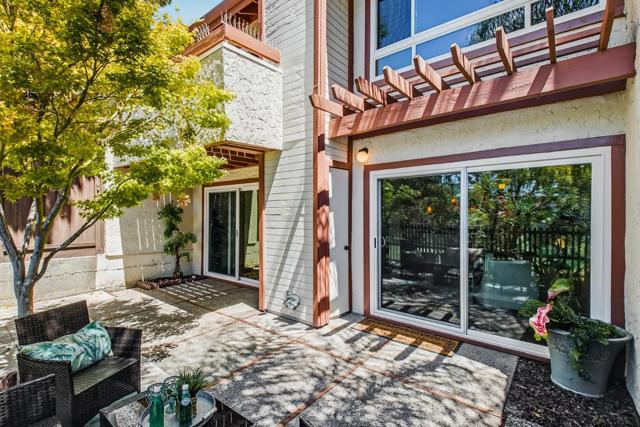 3585 Flint Creek Drive, San Jose CA: https://media.crmls.org/mediaz/ccab9b1a-3a16-40cb-b251-d0e9b3993571.jpg