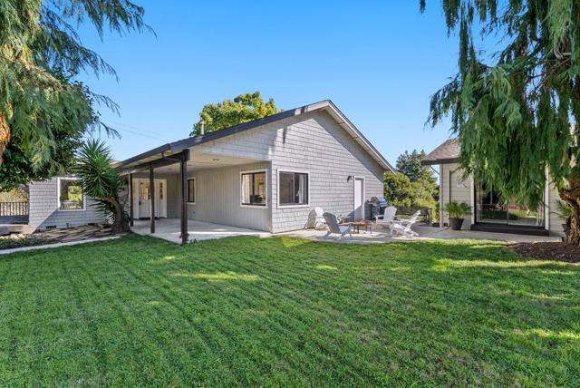 500 Valencia School Road, Aptos CA: https://media.crmls.org/mediaz/ccac3bb0-794d-4264-9be6-8b35af3ce296.jpg
