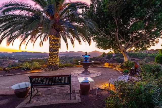 1185 Cedar Summit Drive, Ramona CA: https://media.crmls.org/mediaz/ccacac69-4e61-41a0-ace0-d522907e3a33.jpg