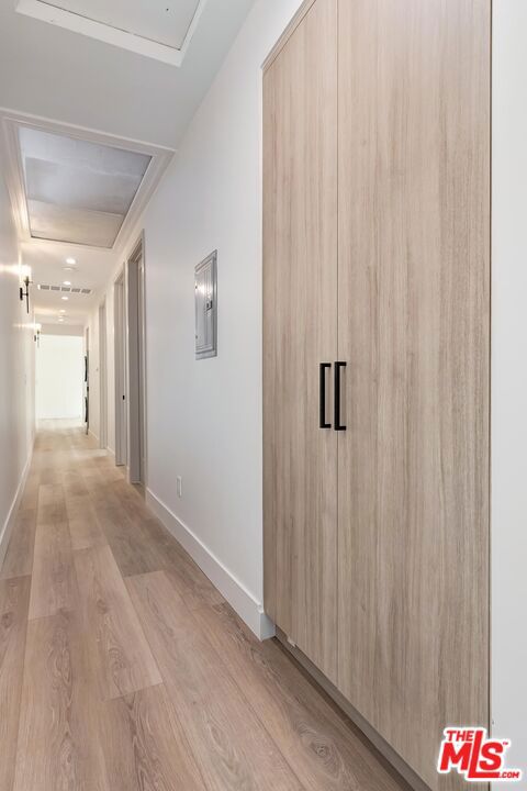 843 N Formosa Avenue, Los Angeles CA: https://media.crmls.org/mediaz/ccacdd41-64de-4e8e-b256-ef9295168dc6.jpg