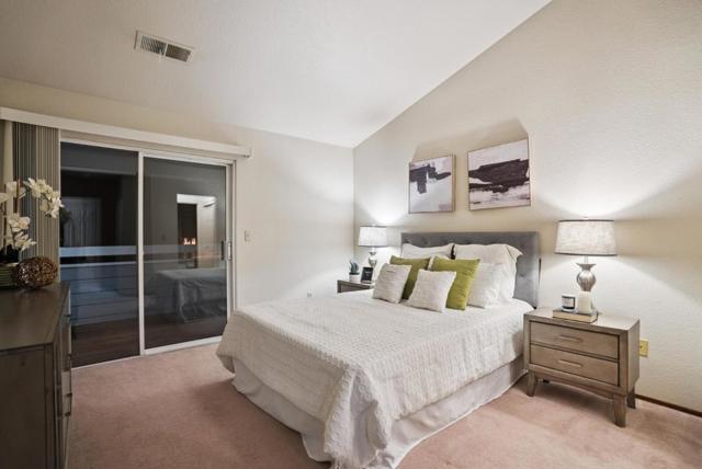 1612 Parkview Green Circle, San Jose CA: https://media.crmls.org/mediaz/ccadb5e0-ffef-4ec6-9213-f84d843047ff.jpg