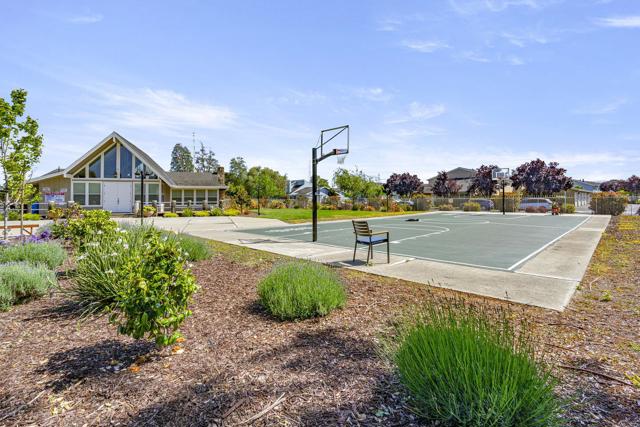 758 Pinta Lane, Foster City CA: https://media.crmls.org/mediaz/ccadc8f3-0863-44d7-aa4f-b5791802e10b.jpg