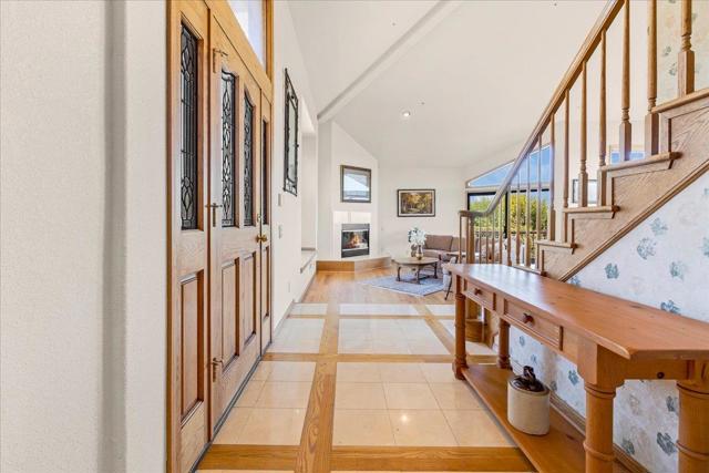 275 Nicholson Drive, Hollister CA: https://media.crmls.org/mediaz/ccadf4f5-3213-43aa-b5ce-5242917fba47.jpg