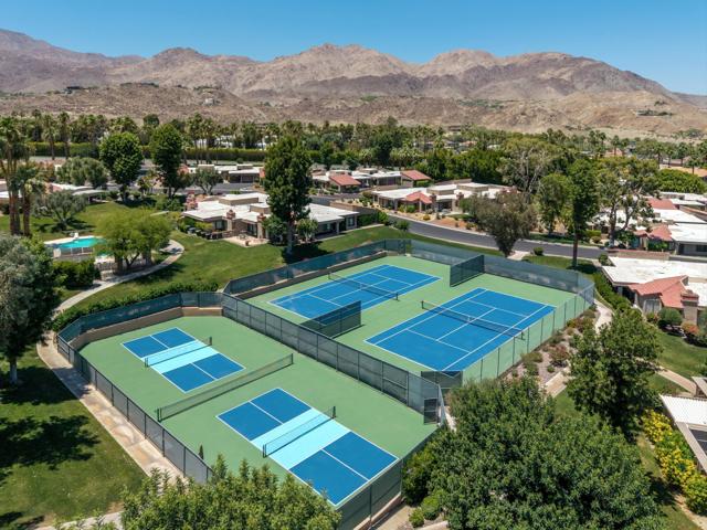 48963 Canyon Crest Lane, Palm Desert, CA 92260