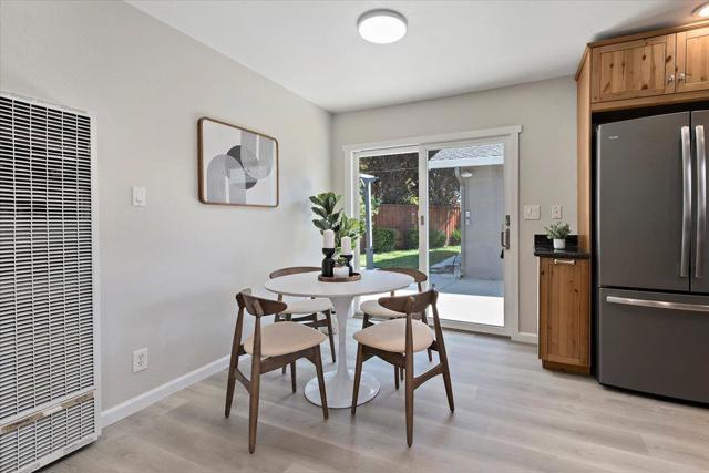 575 Fir Avenue, Sunnyvale CA: https://media.crmls.org/mediaz/ccaf21e8-0f23-41c8-bd75-3486083ba680.jpg