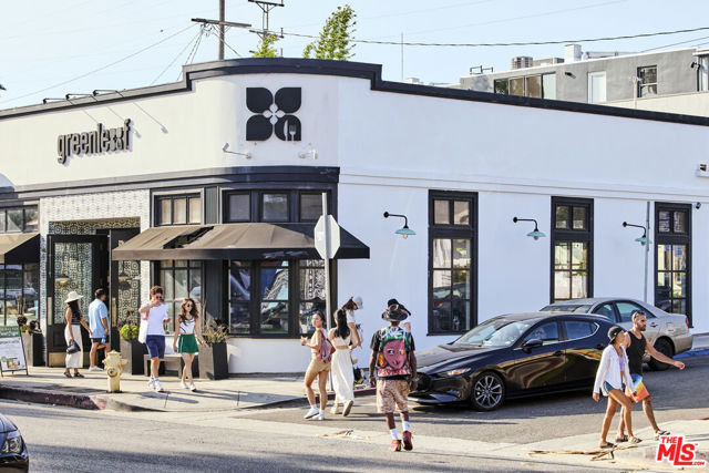 Abbot Kinney is more vibrant than ever—discover what’s new.