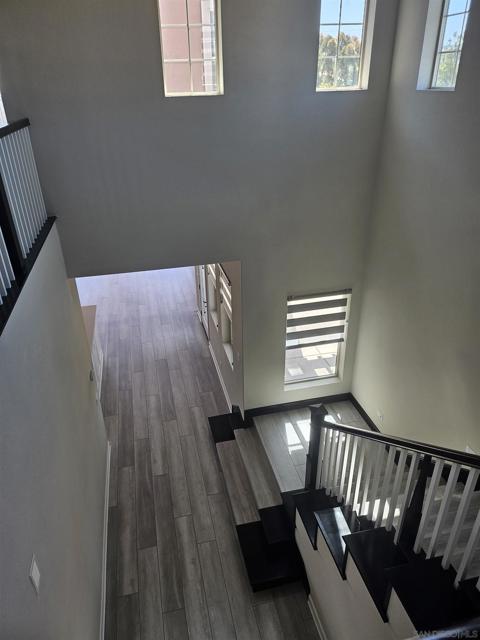 16231 Sunny Summit Dr, San Diego CA: https://media.crmls.org/mediaz/ccaffd1c-628c-4793-9dcf-6d91087c9c50.jpg