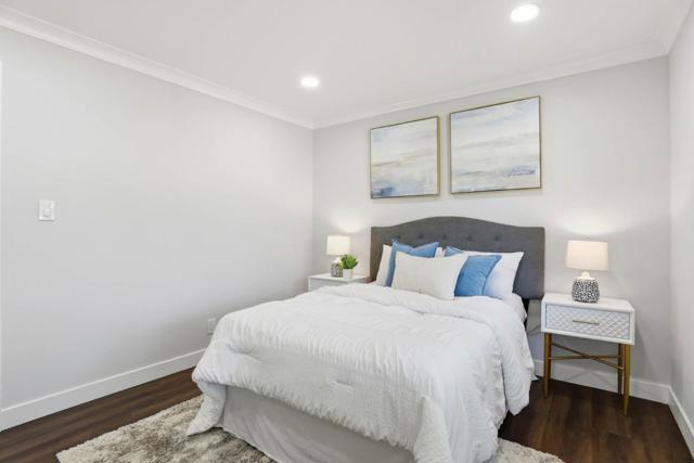 432 8th Avenue, Menlo Park CA: https://media.crmls.org/mediaz/ccb08173-ecc2-4d21-847b-ed58e983eb0a.jpg