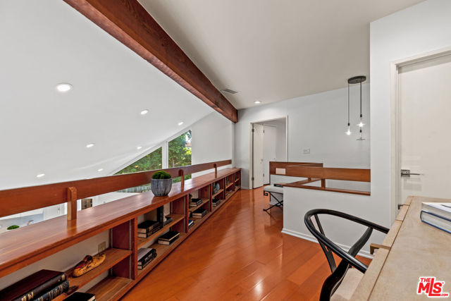 2329 Manning Avenue, Los Angeles CA: https://media.crmls.org/mediaz/ccb0a005-5b60-4d55-8e6a-ea18a1a1550f.jpg