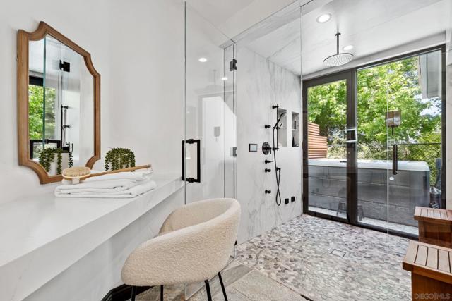 5653 Linea Del Cielo, Rancho Santa Fe CA: https://media.crmls.org/mediaz/ccb15658-bdcf-4be0-b031-096cb94ed8a5.jpg