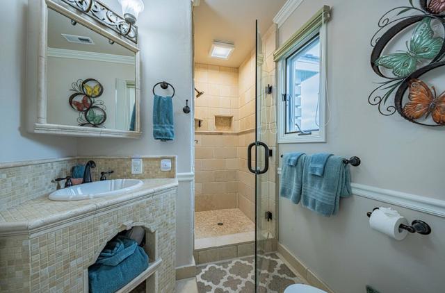 11394 Saddle Road, Monterey CA: https://media.crmls.org/mediaz/ccb1f35e-1759-42e1-b74f-4fadeccbca57.jpg