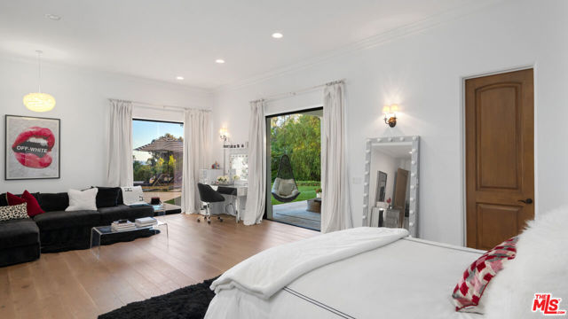 Drew Fenton | 6110 Merritt Drive Malibu CA | MLS: 7381481