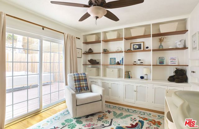 8460 Kirkwood Drive, Los Angeles CA: https://media.crmls.org/mediaz/ccb26c86-5ad4-4b2f-8f25-b724c4d16102.jpg