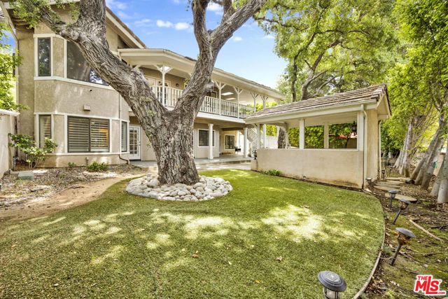 2200 Shenandoah Lane, Glendora CA: https://media.crmls.org/mediaz/ccb35fdf-d39d-4412-9b12-b11db66140ab.jpg