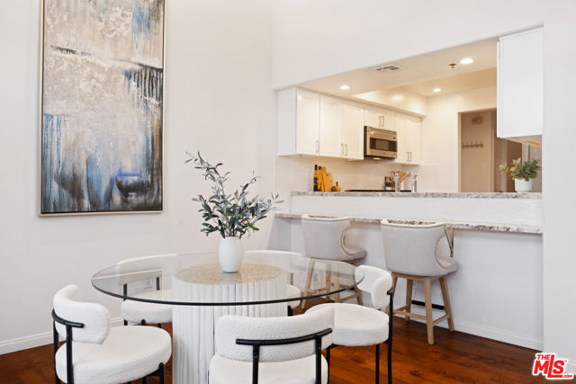 Drew Fenton | 12011 Goshen Avenue Los Angeles CA | MLS: 7095692
