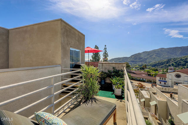 Detail Gallery Image 39 of 48 For 2905 Montrose Ave #610,  La Crescenta,  CA 91214 - 3 Beds | 3 Baths