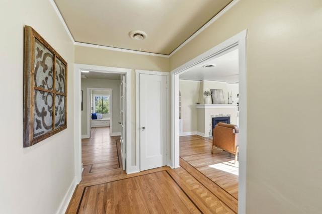 181 College Way, Auburn CA: https://media.crmls.org/mediaz/ccb5afe4-dd3e-48cc-b0ec-b3c95af59149.jpg