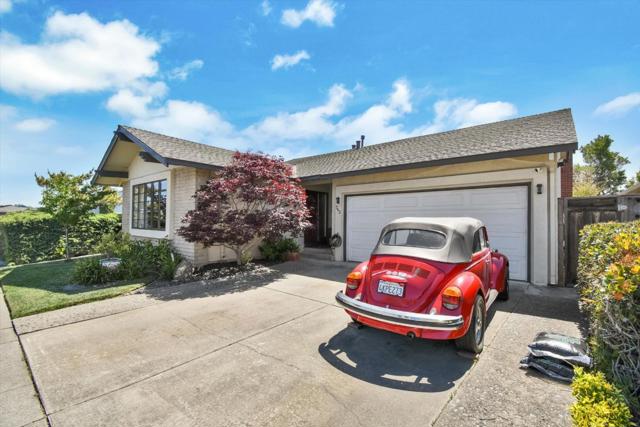 792 Marlin Avenue, Foster City CA: https://media.crmls.org/mediaz/ccb70099-1dbb-4a67-b40c-cae6e6017b0e.jpg