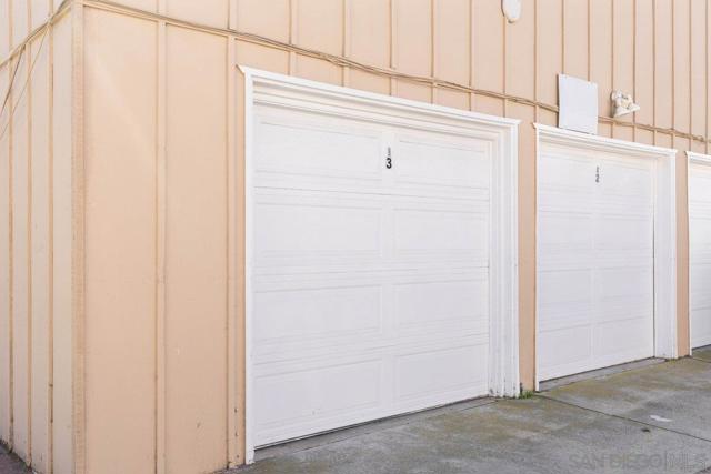 1818 Diamond St, San Diego CA: https://media.crmls.org/mediaz/ccb79854-c197-45cc-9243-d6d75baf5931.jpg