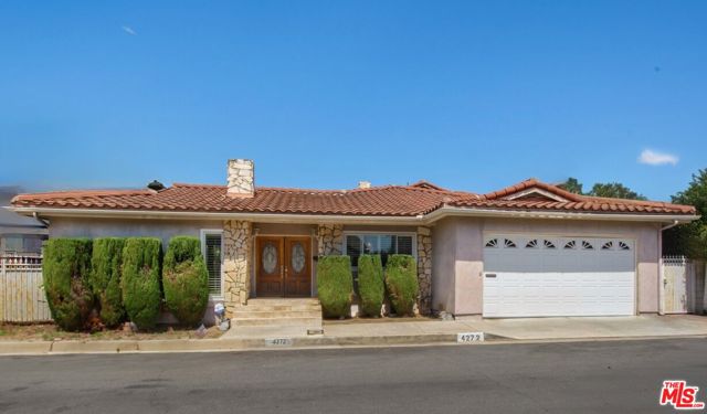 4272 Don Carlos Drive, Los Angeles CA: https://media.crmls.org/mediaz/ccb8a111-eac8-432e-9740-fc948bc66f96.jpg