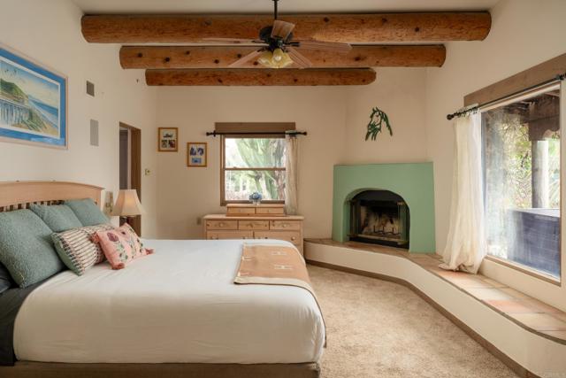 Detail Gallery Image 20 of 46 For 16761 Artesian Breeze Way, San Diego,  CA 92127 - 5 Beds | 4 Baths