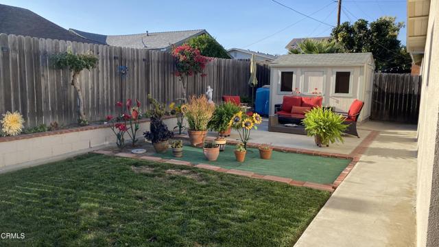 Detail Gallery Image 10 of 10 For 379 Mackay Ave, Ventura,  CA 93004 - 3 Beds | 2 Baths