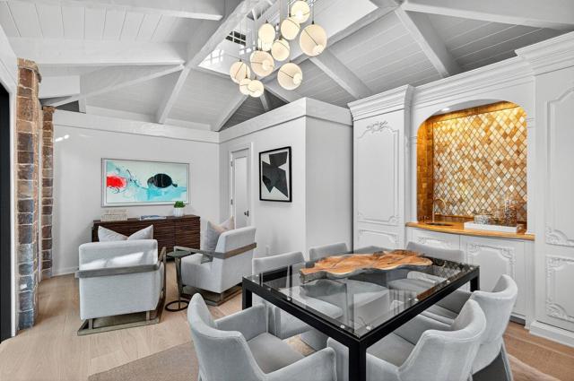 729 Chiltern Road, Hillsborough CA: https://media.crmls.org/mediaz/ccba8ae6-5259-48db-84e9-04d351d948ed.jpg