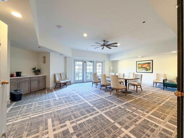 4478 Deer Ridge Rd, Danville CA: https://media.crmls.org/mediaz/ccbb1ca2-4505-4d42-9878-52ca70523fd4.jpg