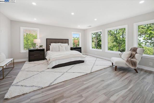 325 Bollinger Estates Ct, San Ramon CA: https://media.crmls.org/mediaz/ccbb561a-dce9-405f-8088-f1896029f60f.jpg