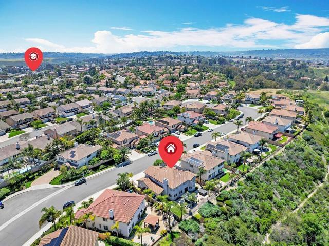 4252 Alta Vista Court, Oceanside CA: https://media.crmls.org/mediaz/ccbbf8f1-e1c2-4579-95ca-e73158ff18d8.jpg