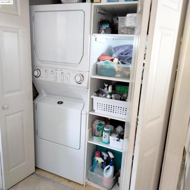 26 Bradley Lane, Antioch CA: https://media.crmls.org/mediaz/ccbc3c78-508d-4903-b7dd-e344772154b6.jpg